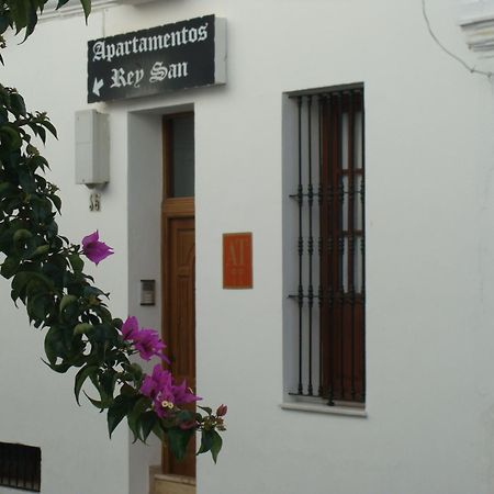 Apartamentos Reysan Vejer de la Frontera Exterior photo